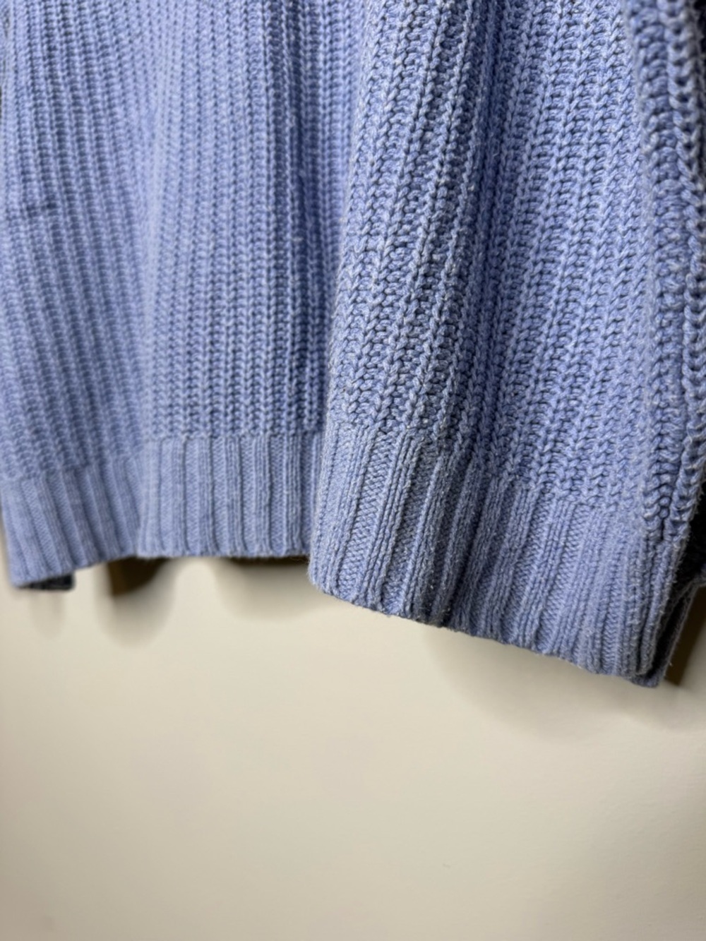 American Eagle blue turtleneck sweater - Picture 6 of 7